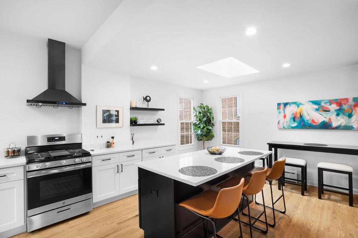 Top Rated All New Convenience And Style In Montclair Buitenkant foto